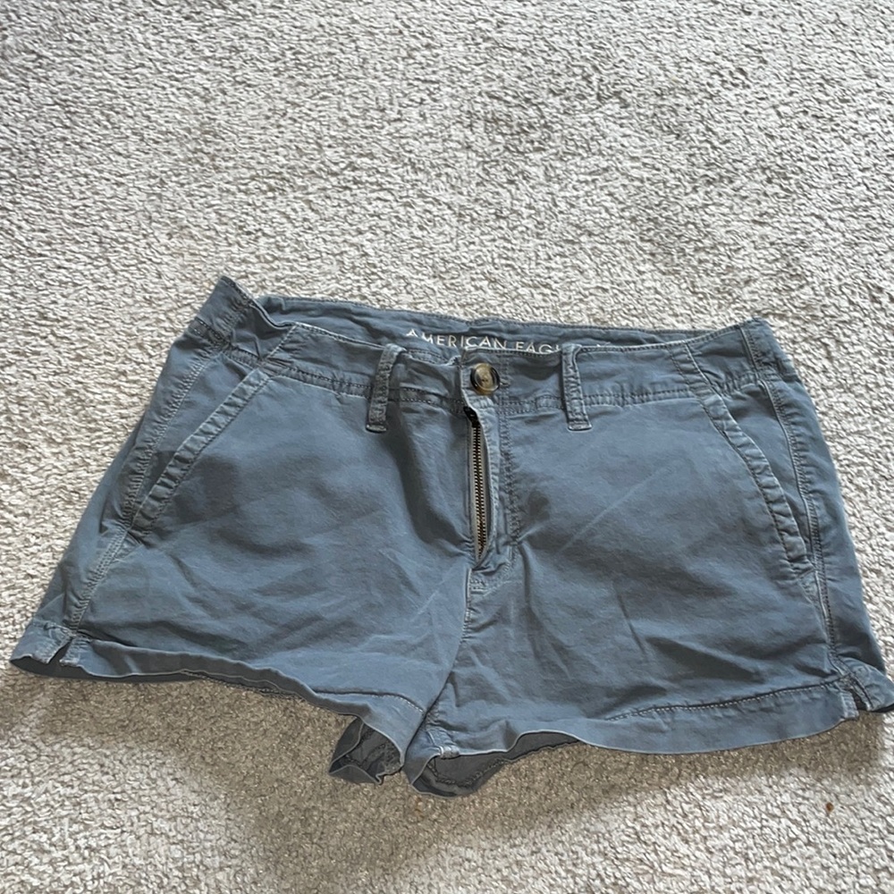 Grey shorts